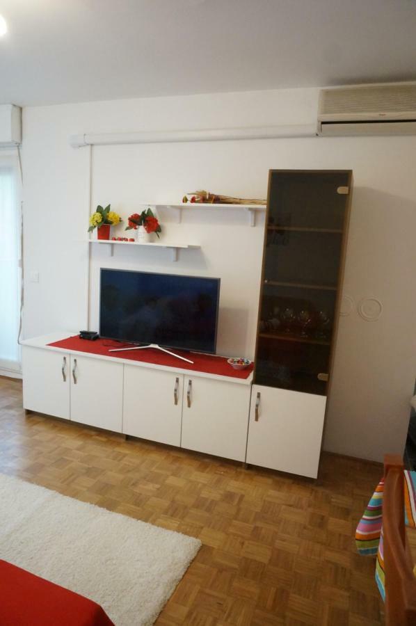 Apartment Jadranka Pola Esterno foto