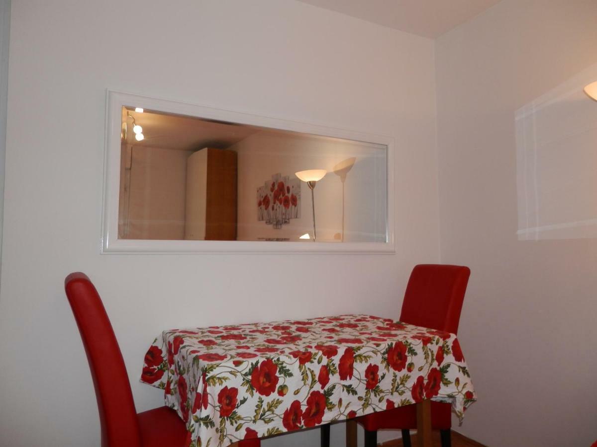 Apartment Jadranka Pola Esterno foto
